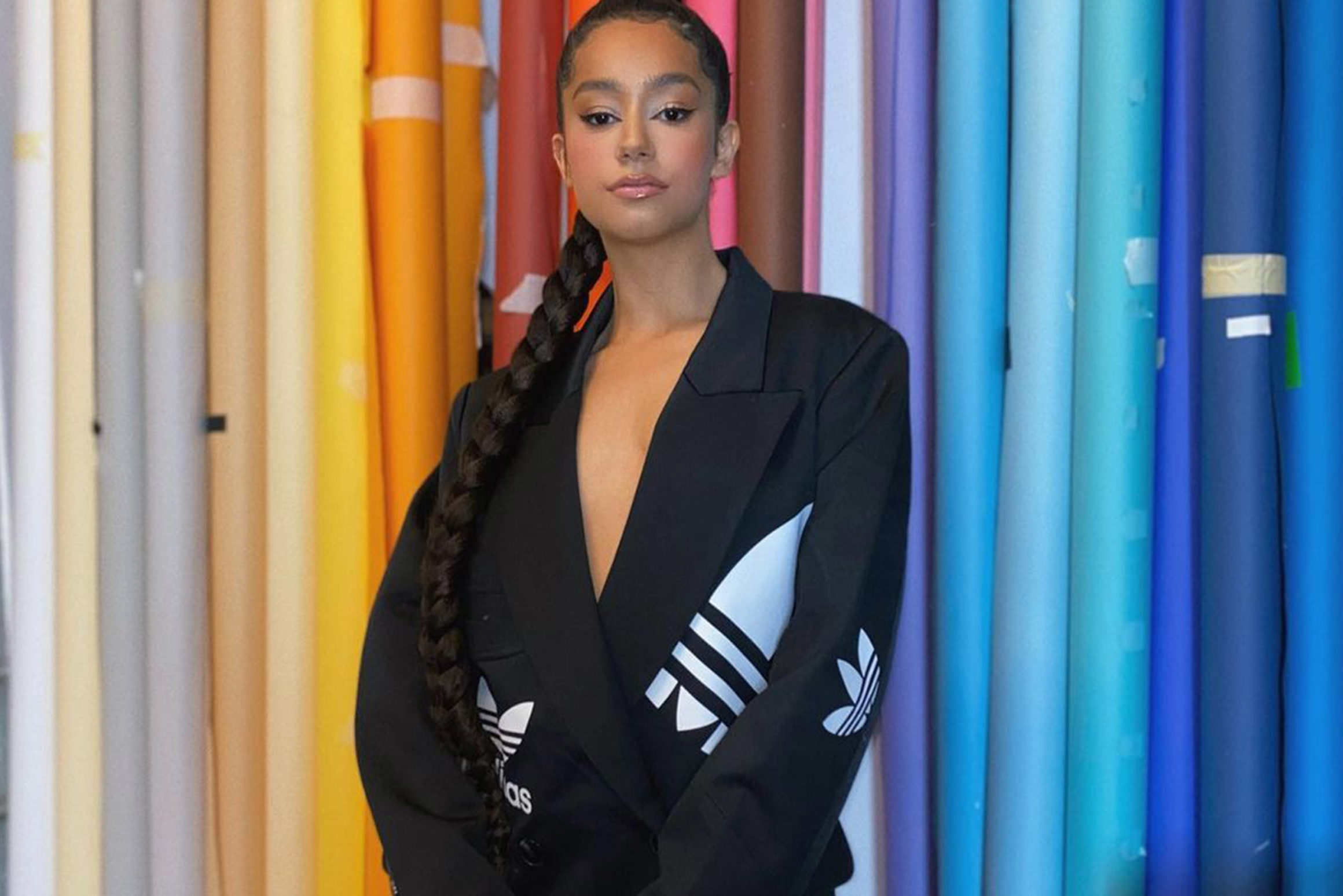 L?�na Situations devient ?�g?�rie d'adidas en France et change le logo de la marque