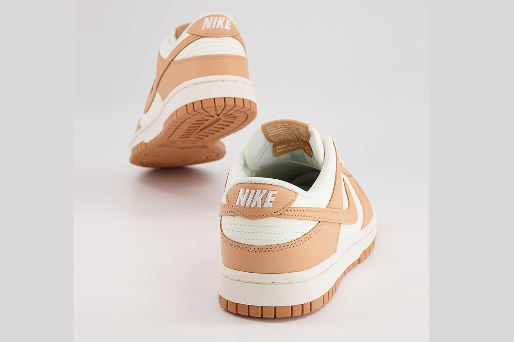 Nike : Une Dunk exclusive pour femmes de couleurs café crème arrive